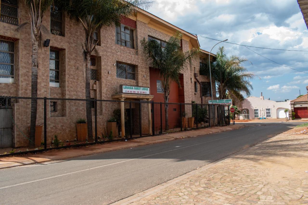 Lenasia Guest Lodge Exterior photo