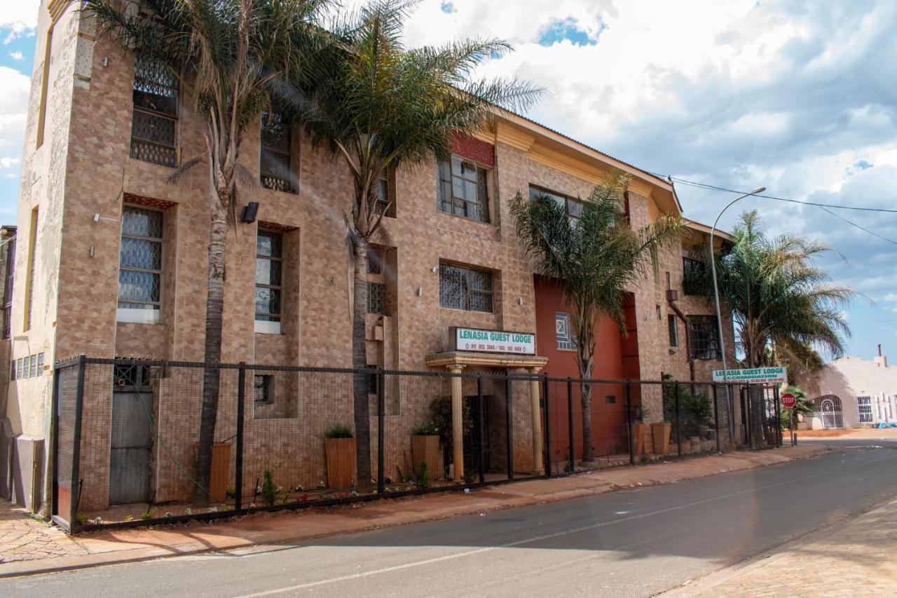 Lenasia Guest Lodge Exterior photo